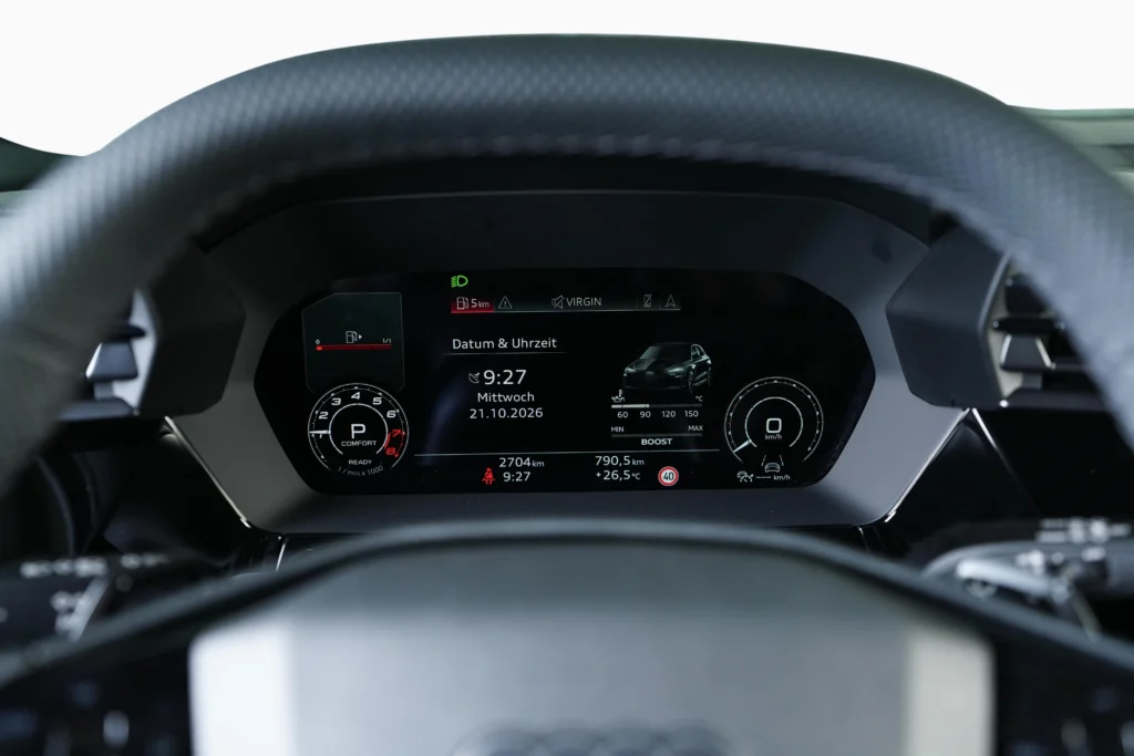 Audi RS3 Hatchback Image