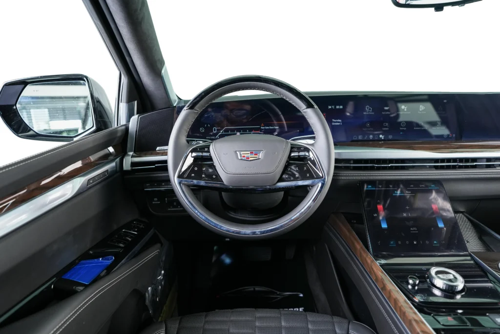 Cadillac ️Escalade Platinum Sport Image