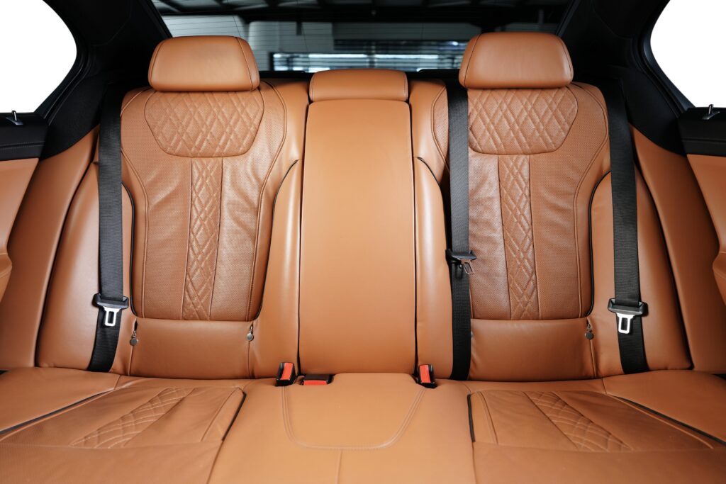 BMW 730Li Image