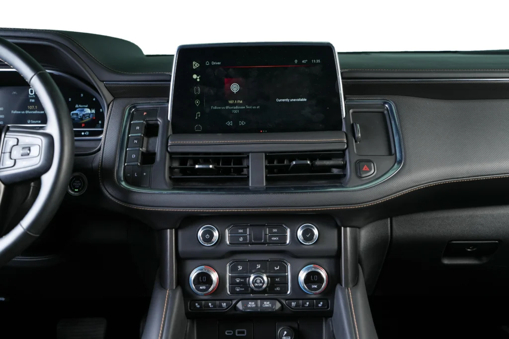 GMC YUKON AT4 Image