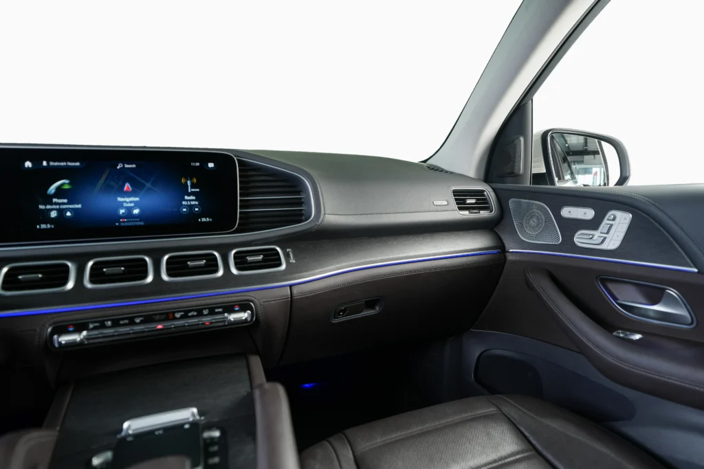 Mercedes Benz GLS 450 4MATIC Image