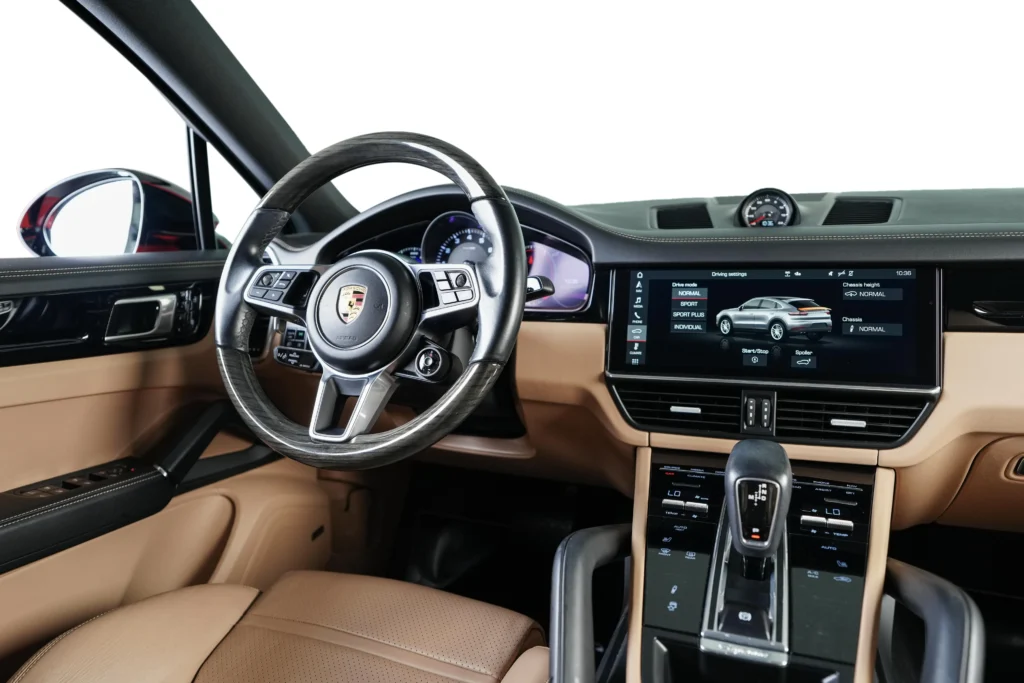 Porsche Cayenne Coupe Image