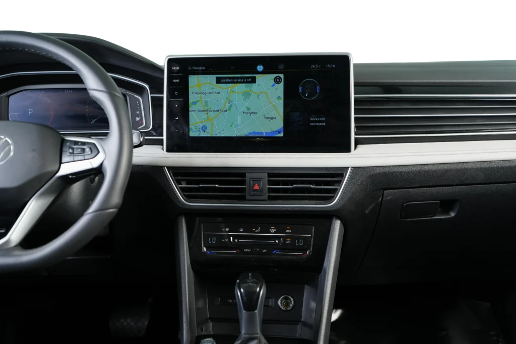 Volkswagen Tiguan L Image