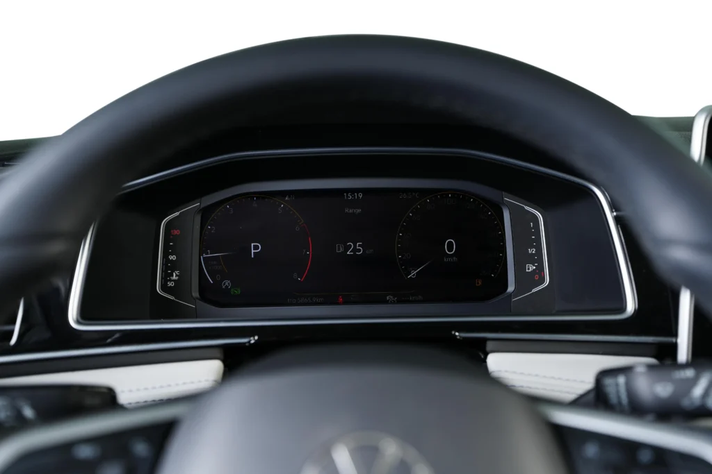Volkswagen Tiguan L Image