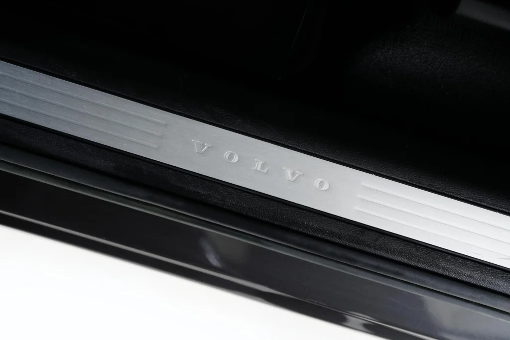 Volvo XC60 B5 Ultimate Dark Image