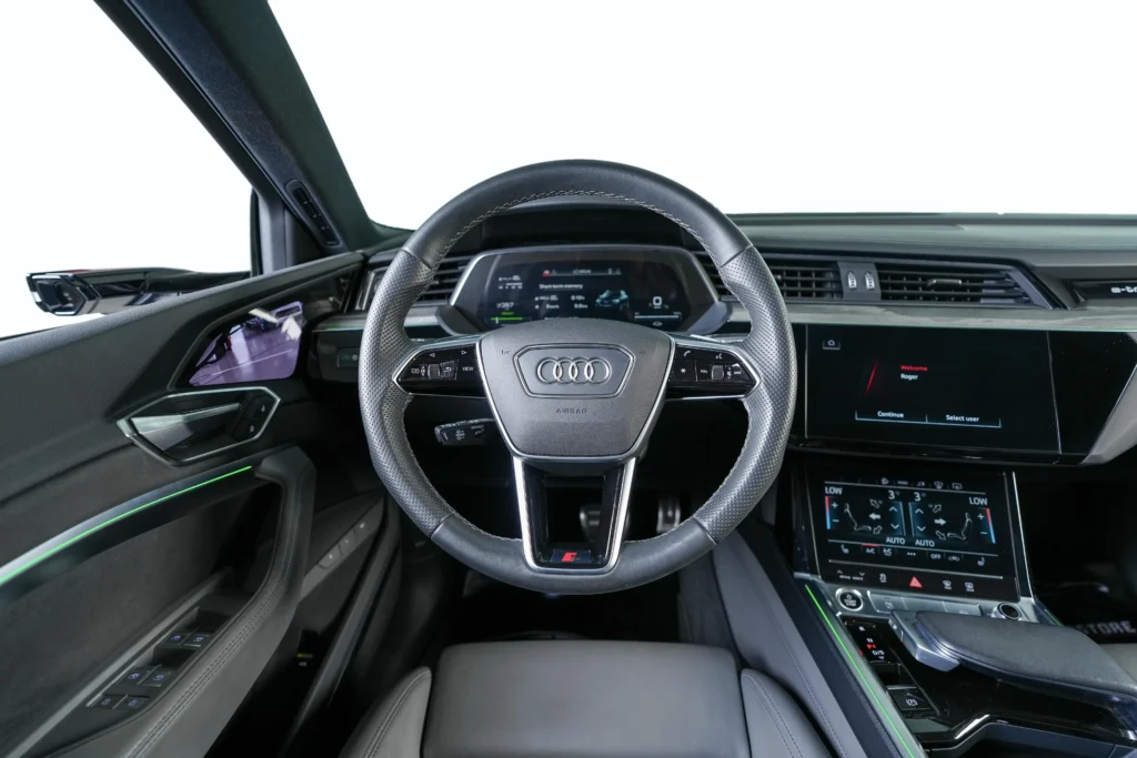Audi Q8 E Tron 55 Quattro Sportback Coupe S Line Image