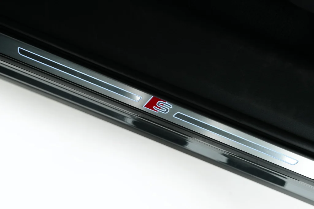 Audi Q8 E Tron 55 Quattro Sportback Coupe S Line Image