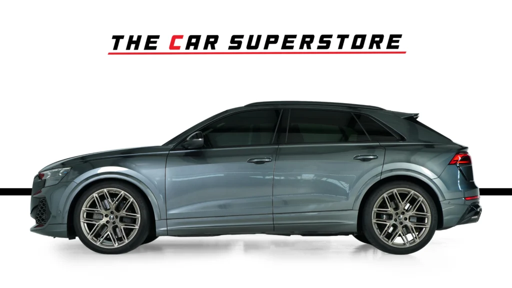 Audi RS Q8 Image
