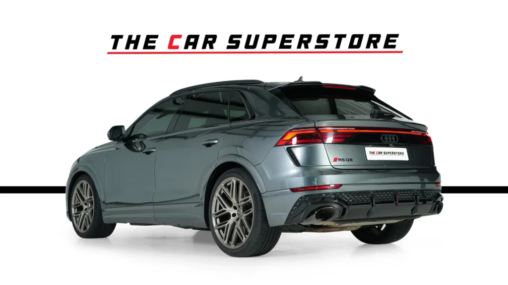 Audi RS Q8 Image