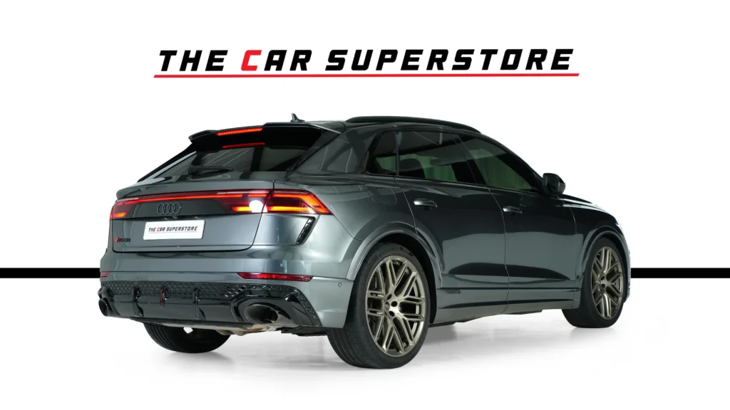 Audi RS Q8 Image