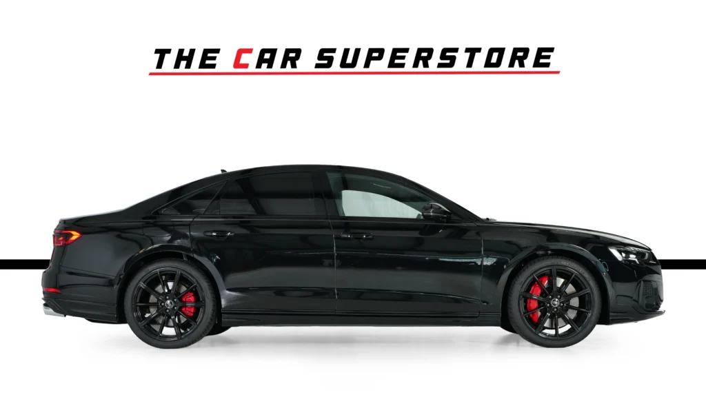 Audi S8 Image