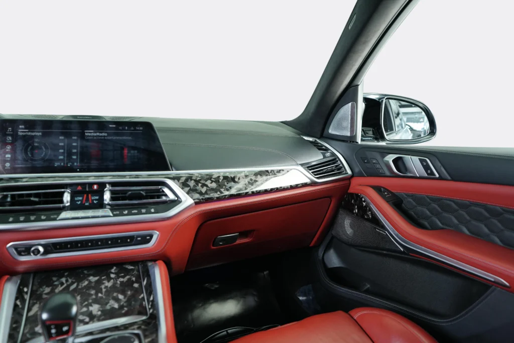 BMW X5 M-Competition Image